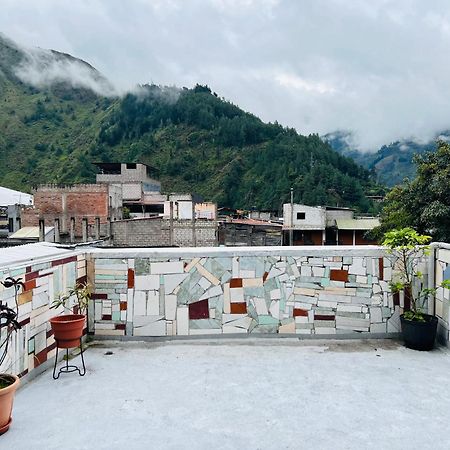 Tiny Apartment In The City Rooftop Terrace Baños Exteriér fotografie