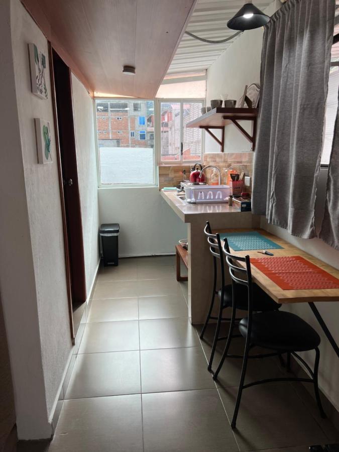 Tiny Apartment In The City Rooftop Terrace Baños Exteriér fotografie