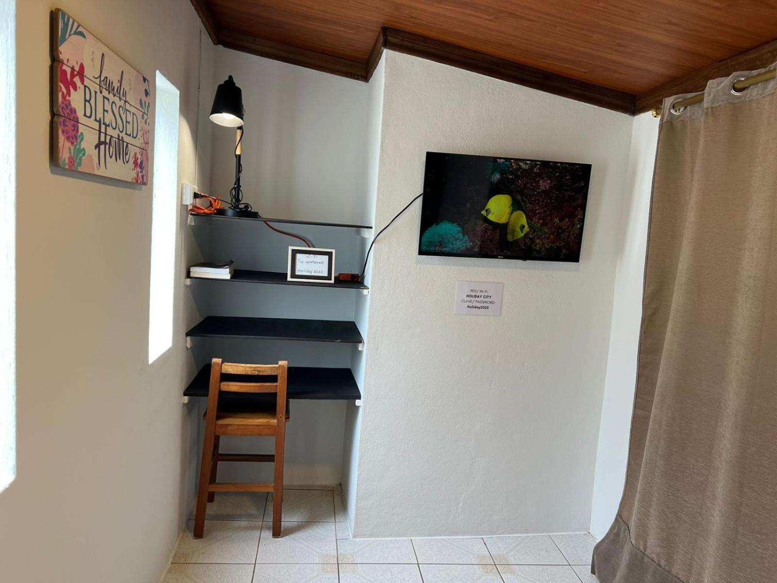 Tiny Apartment In The City Rooftop Terrace Baños Exteriér fotografie